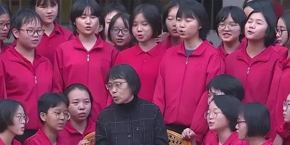 张桂梅将第15次送考,张桂梅连续11年送考从未缺席